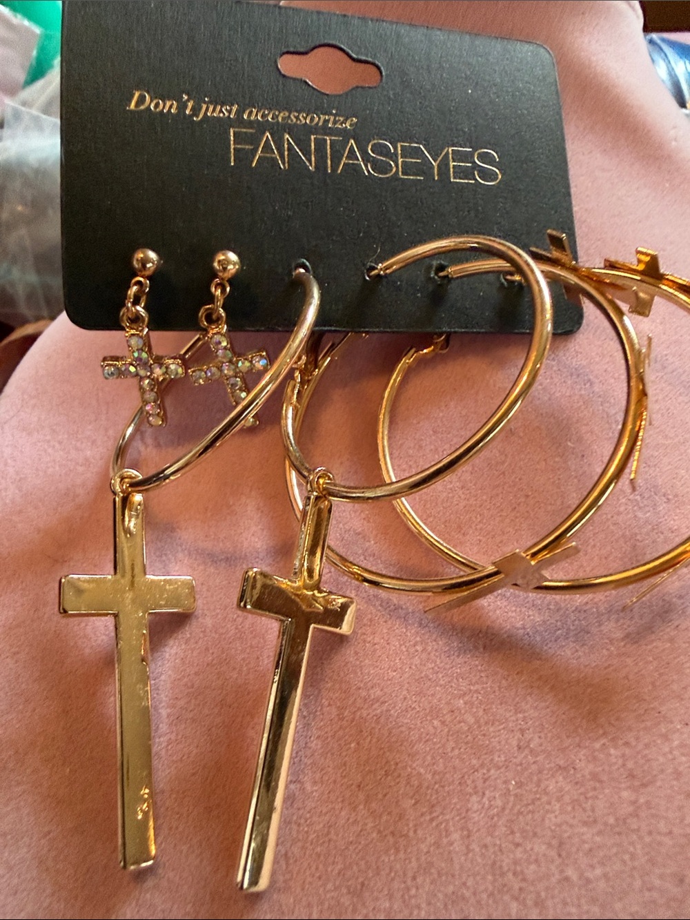 Fantaseyes,3 Gold Tone Cross Earring Set, 1”, 2”, 3” Drops, (J0295)